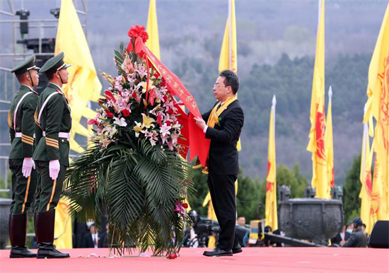 连小敏在陕西出席癸卯年清明公祭轩辕黄帝典礼-图片2