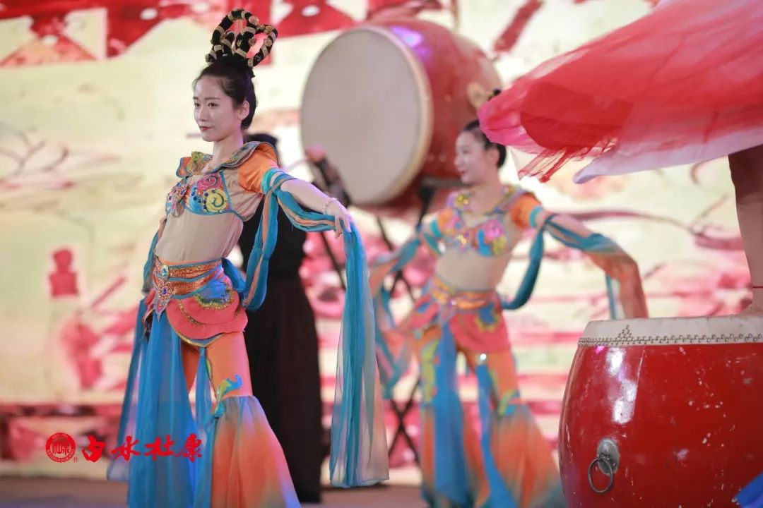 致敬岁月•老酒经典——白水杜康振兴陕酒老清香发展大会顺利召开