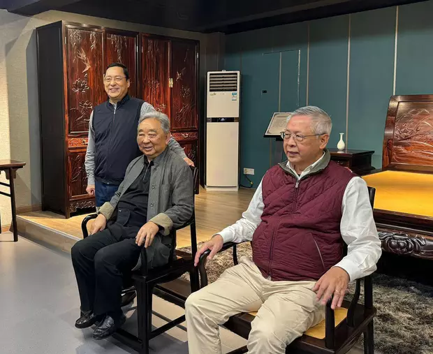 香港曹其镛率团又双叒叕来宁波打卡“嘉木明韵”艺术馆-图片4