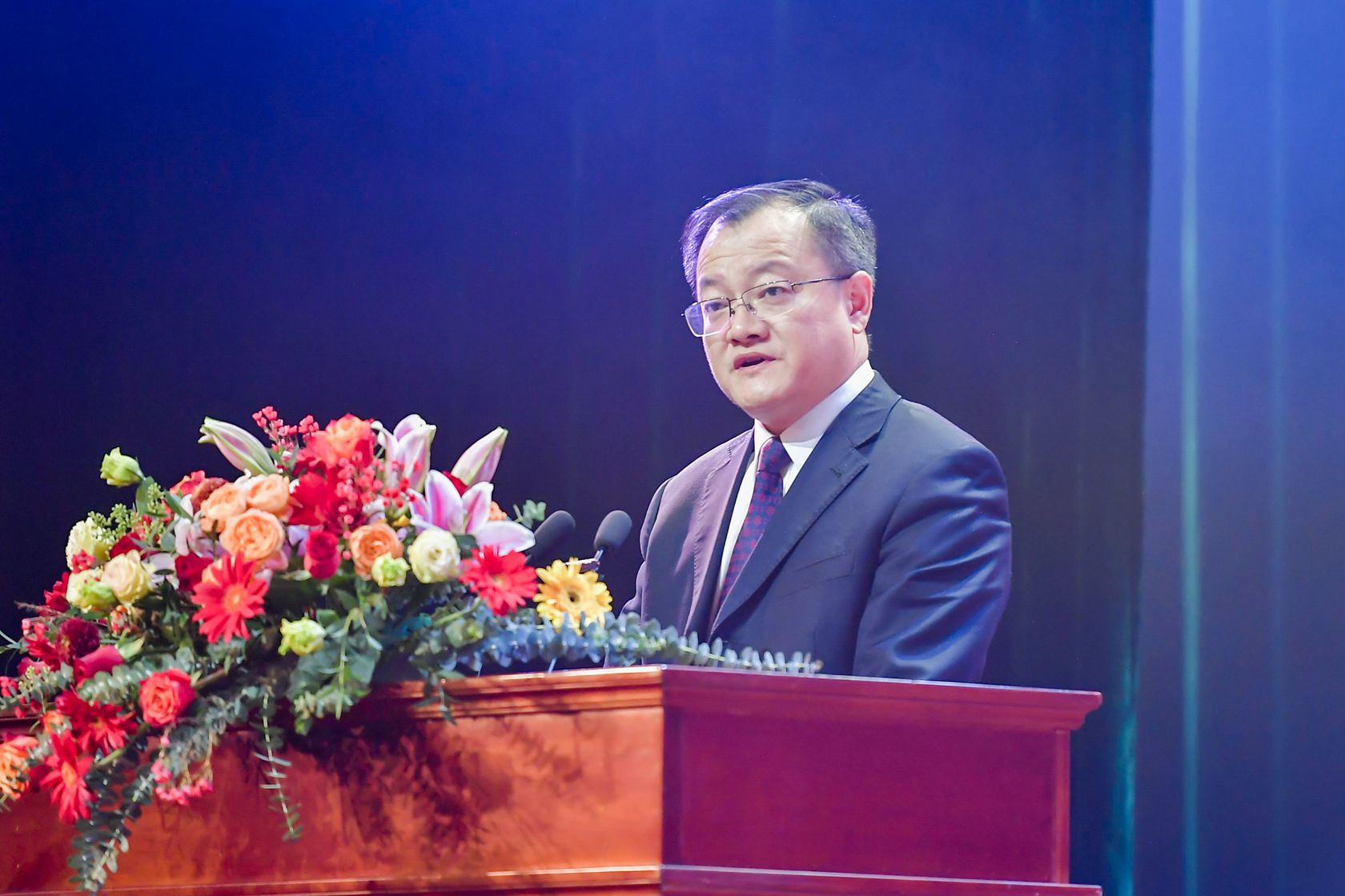 千名校友赴杭庆浙大茶学系70华诞，杜江峰、周国富致辞-图片1