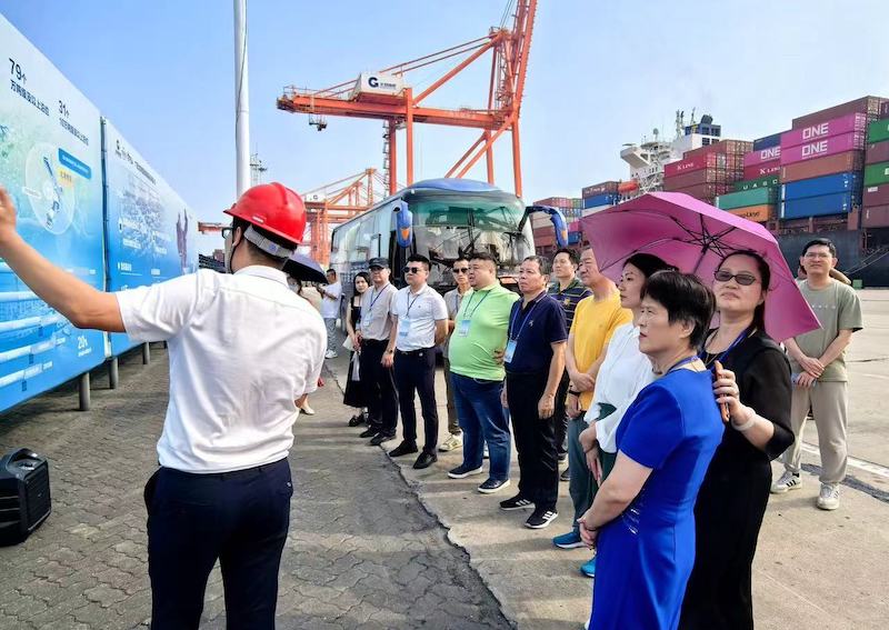 畅联陆海 向海图强｜广西北部湾国际集装箱码头-图片1