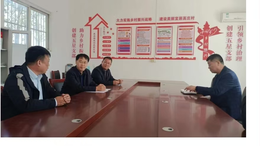 河南周口市黄泛区党工委书记张晓深入东部社区走访调研