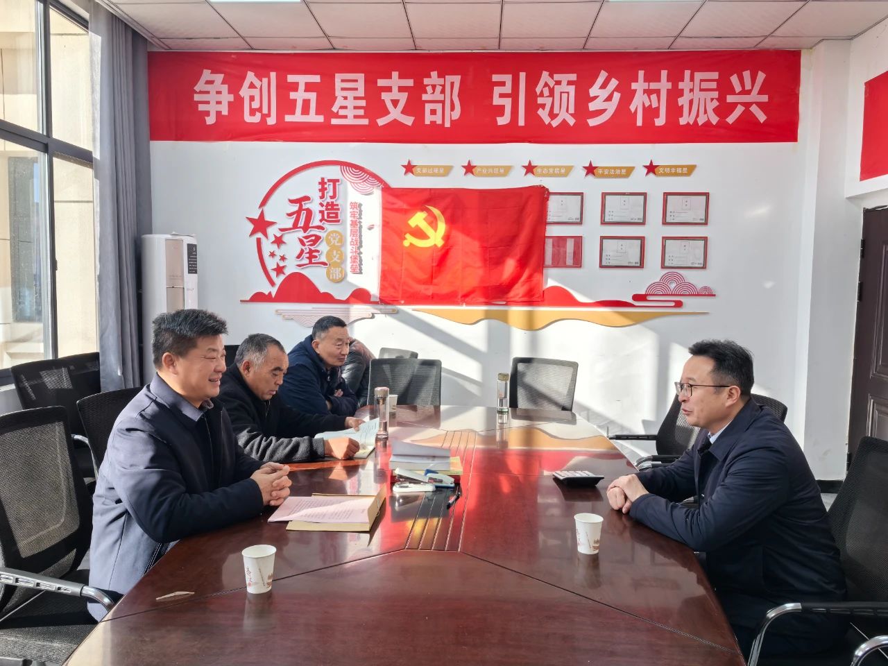 河南周口中院党组副书记、副院长徐普到太康走访省人大代表