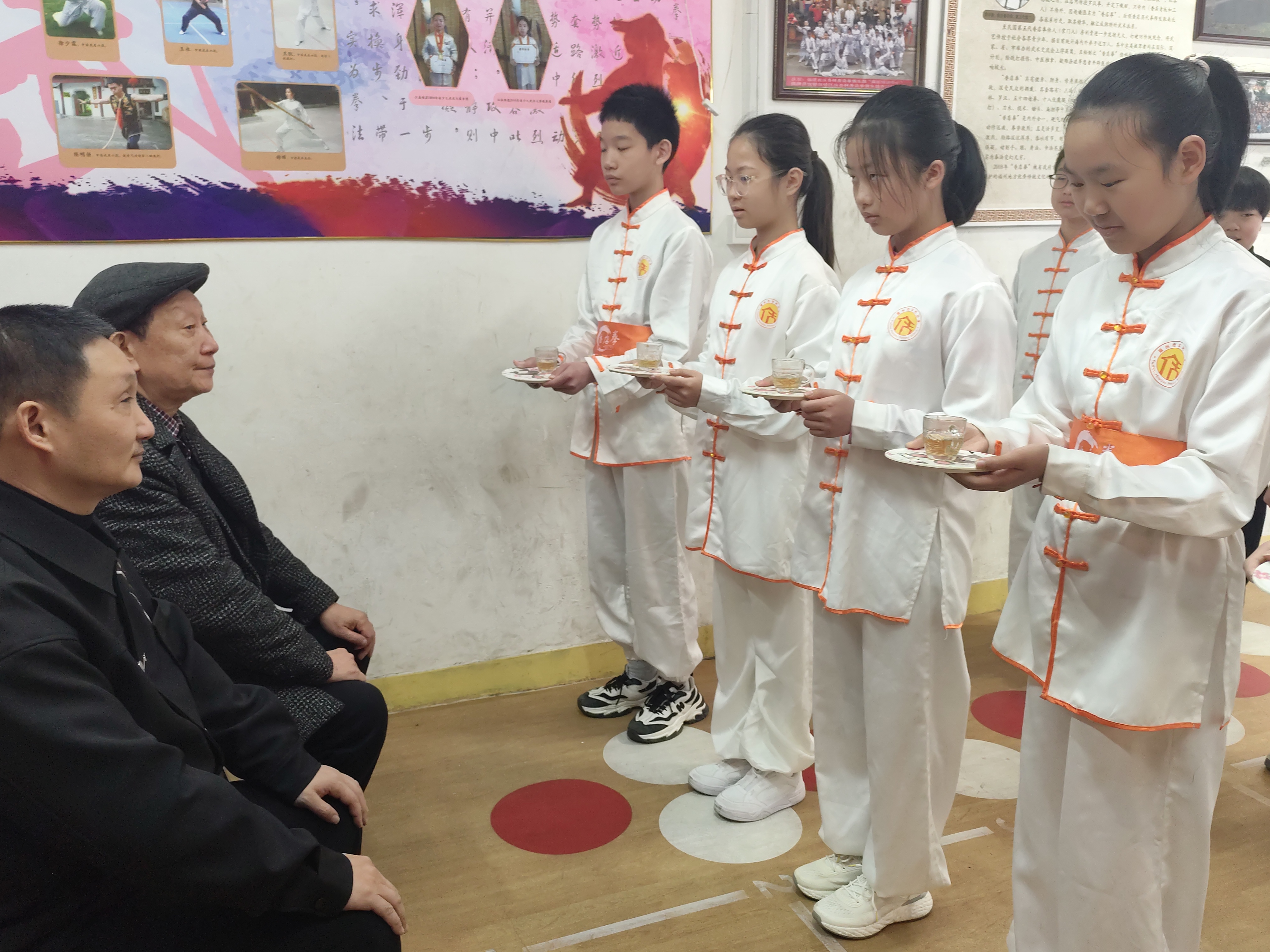 香店拳第七代传人王凯拳师首次收徒十名弟子入麾下-图片2
