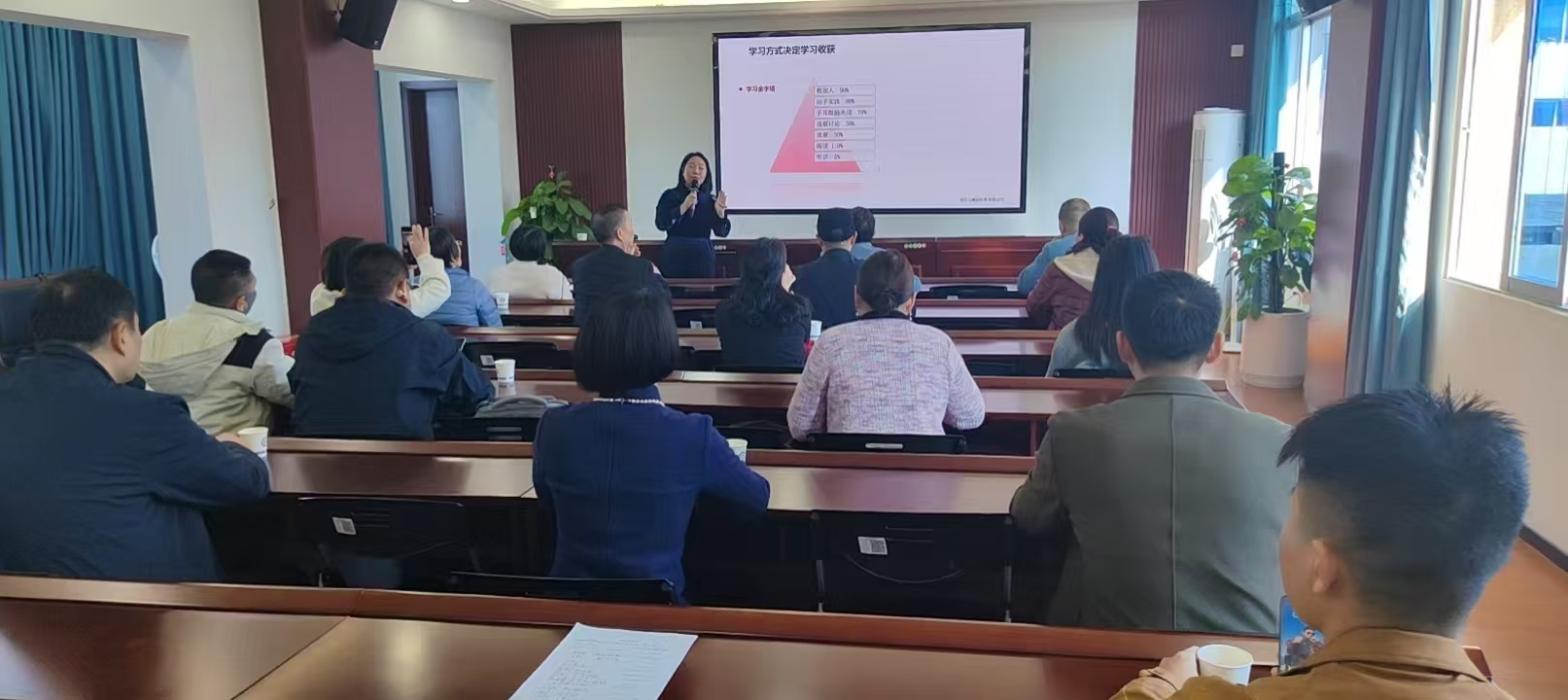 福建省商贸联举办“2025年公益行”首场活动 ：“ 你有能力拥有身心健康的人生”-图片3