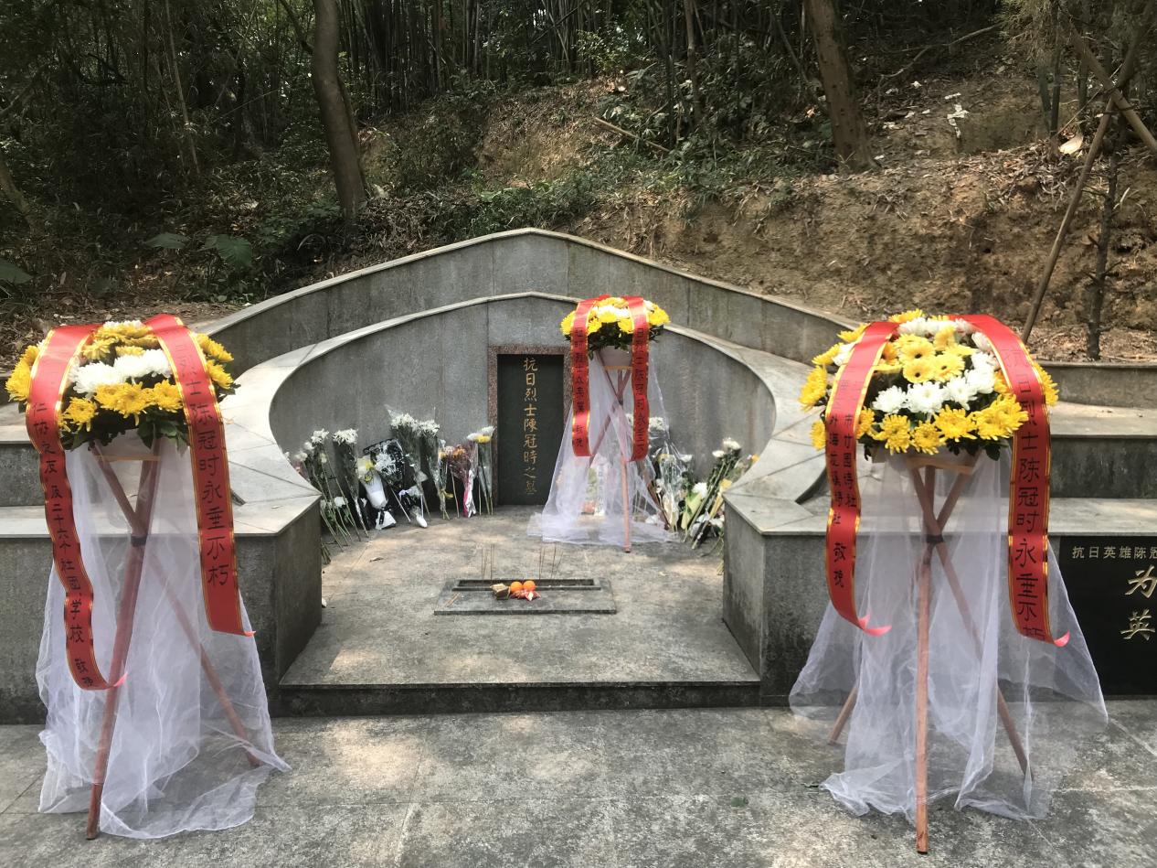 侨乡江门：人潮花海致敬抗日烈士陈冠时