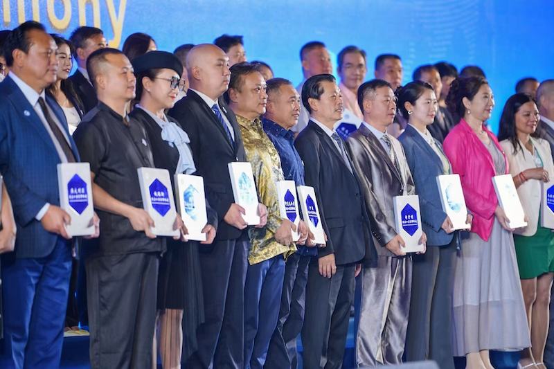 中国传真新闻社社长李家辛当选世界百国侨企联盟常务理事-图片7