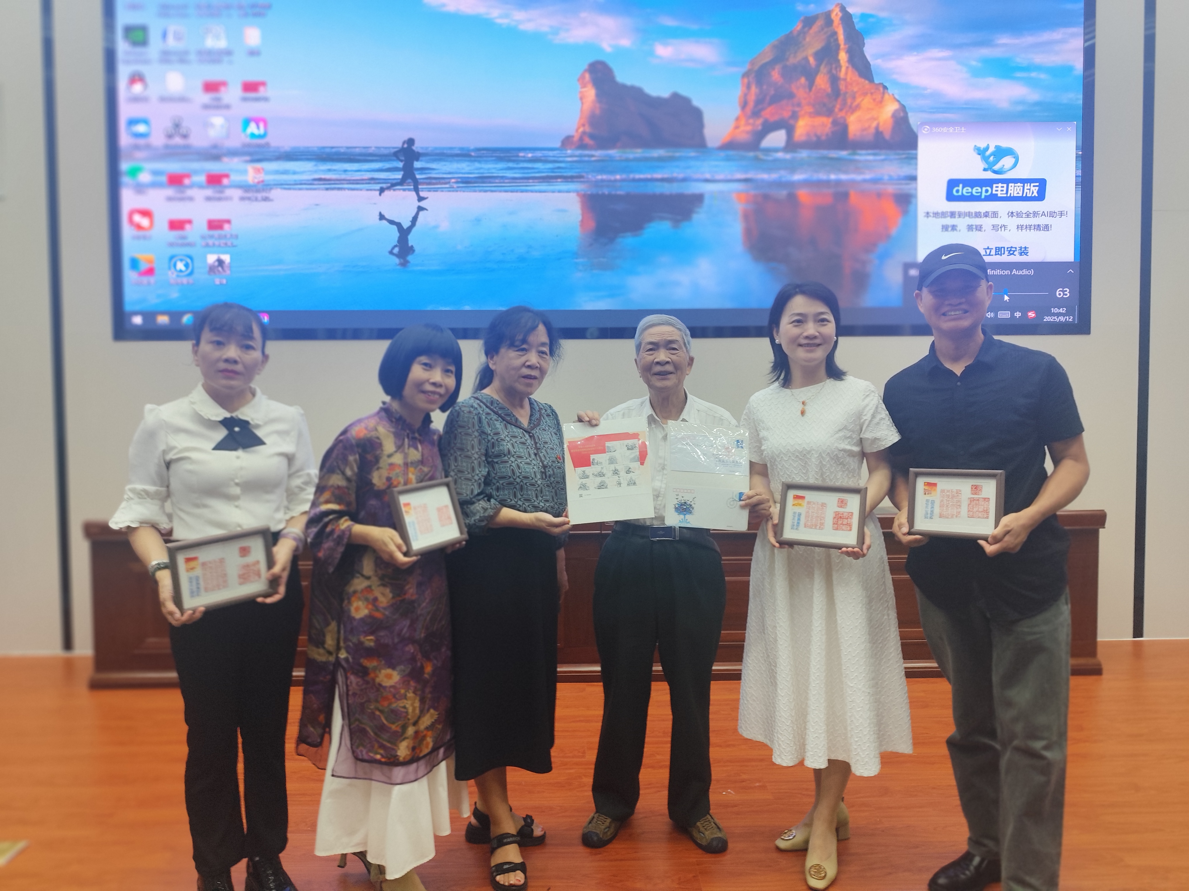 弘扬抗战精神 共筑国防长城  ——纪念中国人民抗日战争胜利80周年暨读书月诗朗诵主题活动圆满举办-图片2