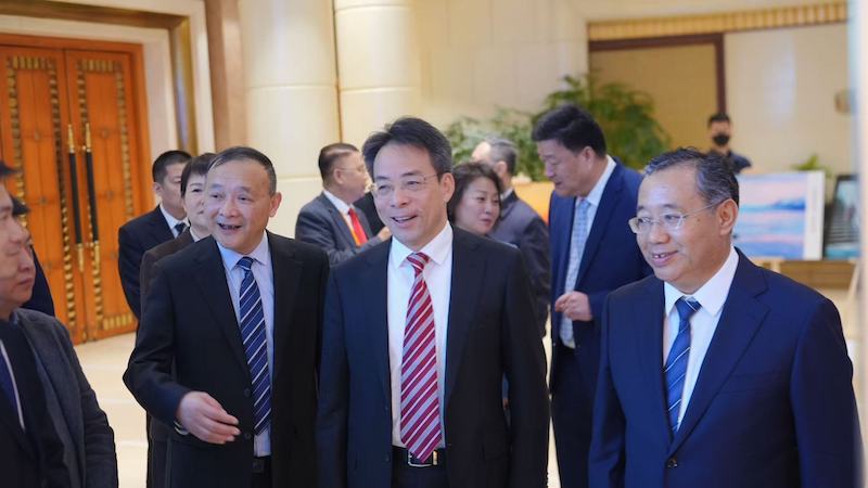华商链全球川品走天下 2025“一带一路”知名华商四川行暨“侨助千企万品出海”行动在蓉启幕-图片4