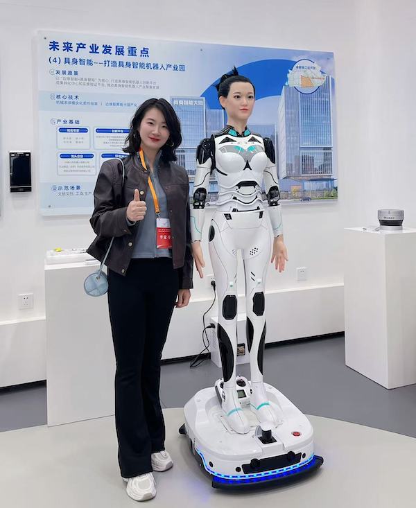 中国传真新闻社社长李家辛应邀出席“2025’一带一路’知名华商四川行暨四川省‘侨助千企万品出海’行动”-图片7
