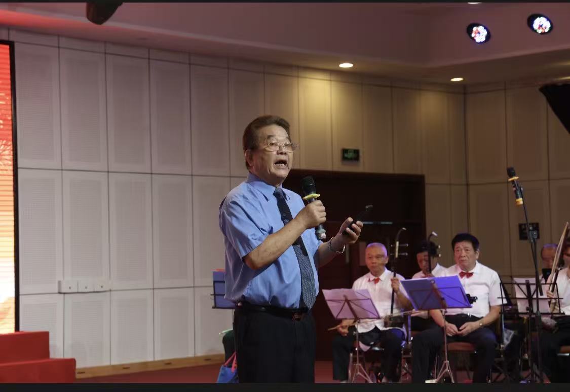 银鞍照白马 • 方寸寄侨心｜纪念中国侨联成立70周年暨白马城雕捐建36周年个性化邮票首发活动在榕举行-图片5
